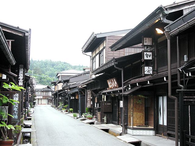 家具工房 雉子舎 | 飛騨高山にある家具工房雉子舎では、天然無垢材の 